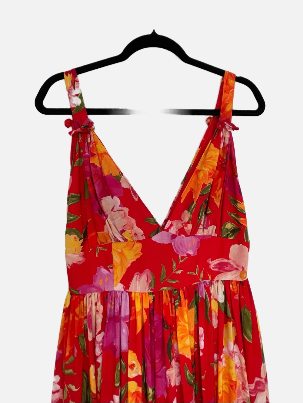 Ronny Kobo Sallee maxi dress red tropical floral print with a deep V-neckline - Picture 7 of 13
